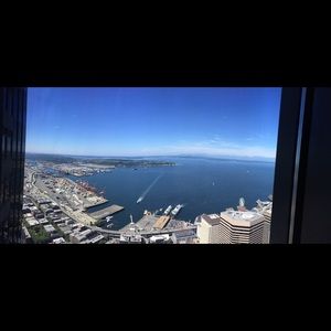 Meet your Posher, Delia